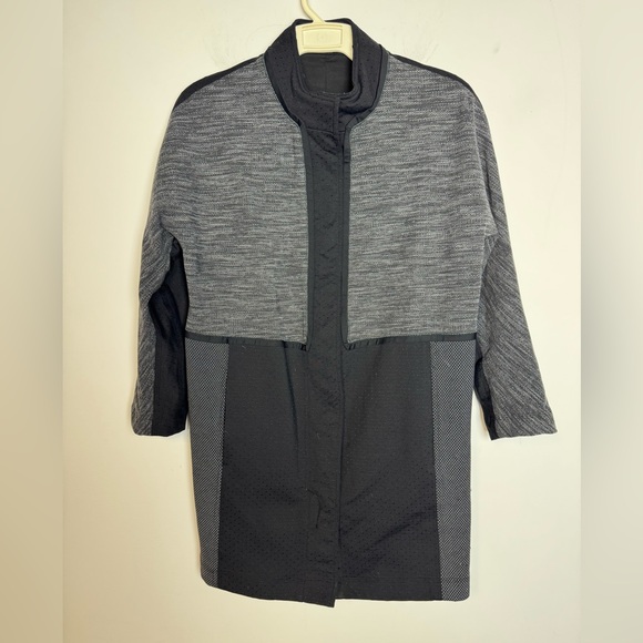 LULULEMON "Cocoon Car Coat" Gray Button-Up Jacket XS - Picture 3 of 10